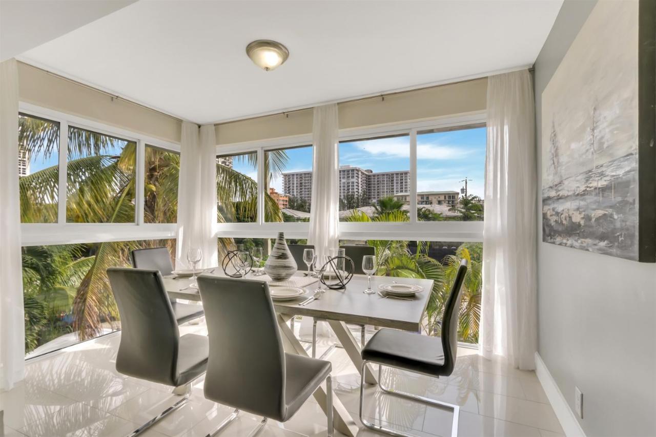 Bright Pompano Beach With Pool Access Eksteriør bilde